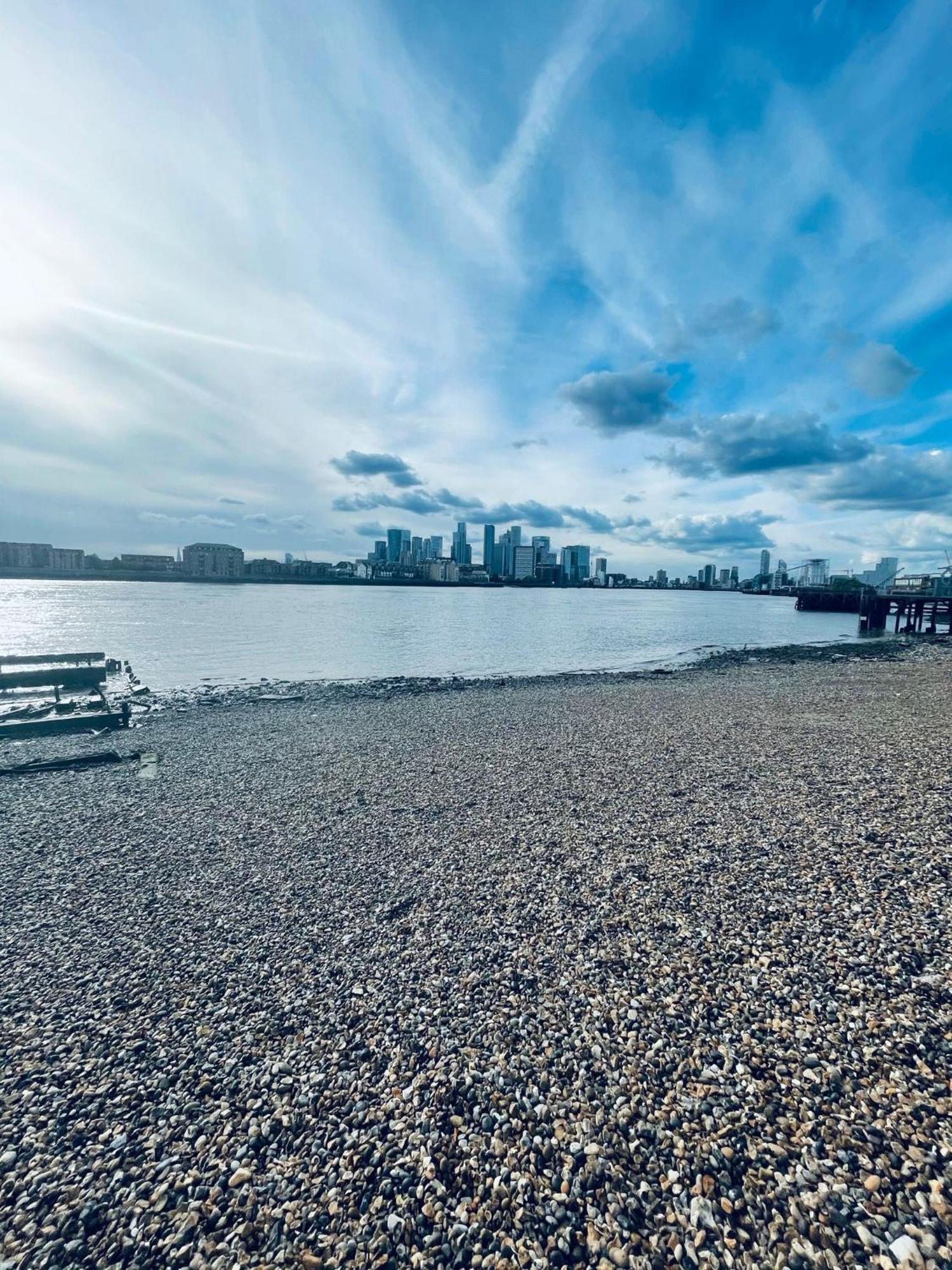 Greenwich Apartment With A River View & Balcony Near The 02 Arena & North Greenwich With Free Wifi & Fast Links Into Central London Eksteriør billede
