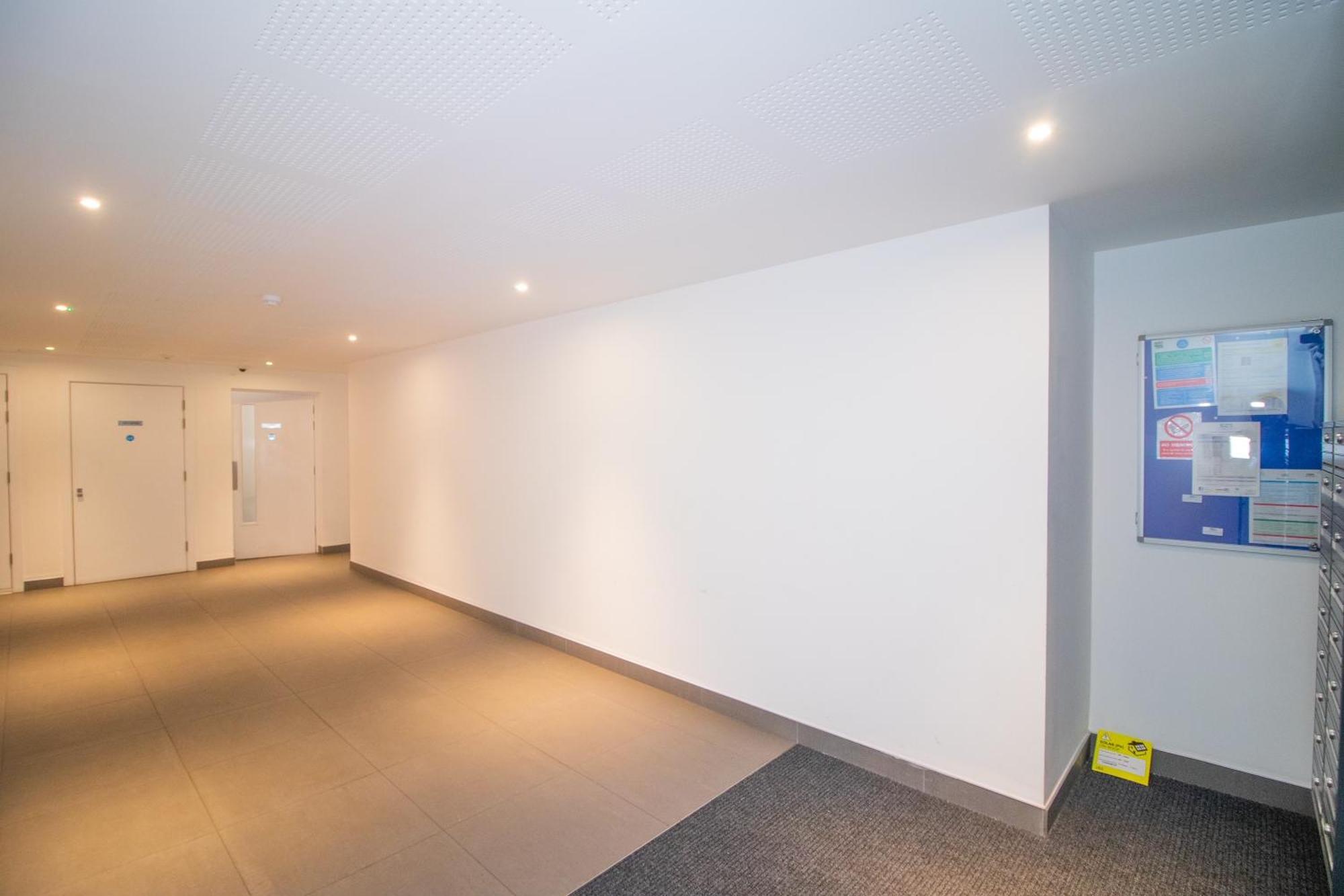 Greenwich Apartment With A River View & Balcony Near The 02 Arena & North Greenwich With Free Wifi & Fast Links Into Central London Eksteriør billede
