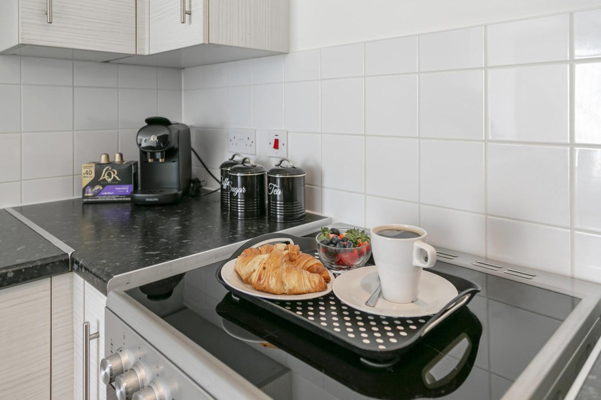 Greenwich Apartment With A River View & Balcony Near The 02 Arena & North Greenwich With Free Wifi & Fast Links Into Central London Eksteriør billede